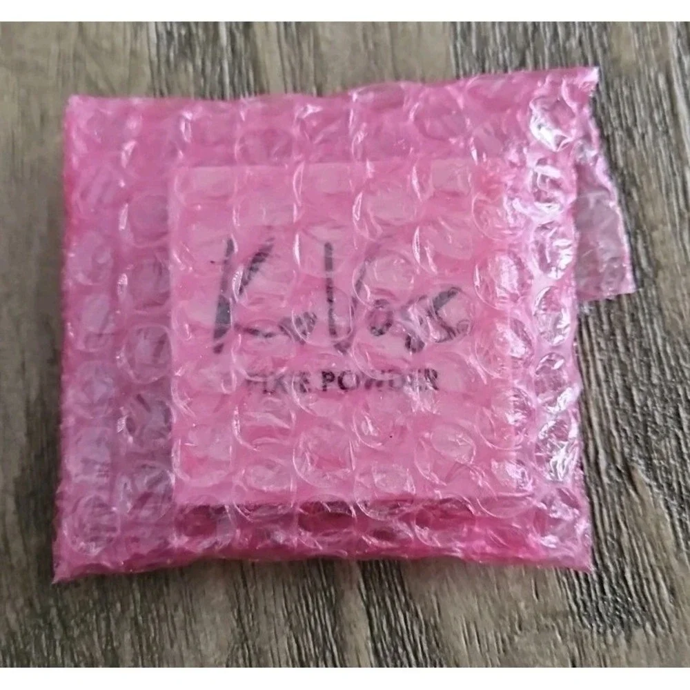 K. Voss Pixie Powder In Nolita Pressed Face Powder 2.5g Compact Travel